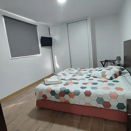 Casa Dos Remendos - Local Alojamento de Acomodação e Pequeno-almoço