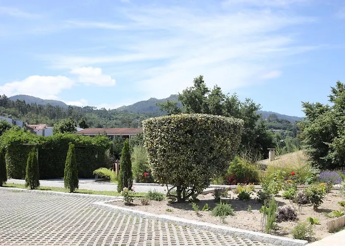 Casa Dos Remendos - Local Bed & Breakfast 3*